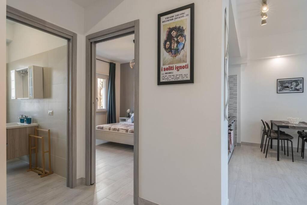 Appartement Cinema House In Cinecitta Rome